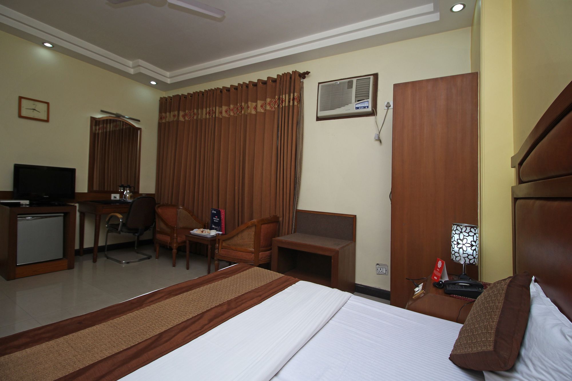 Oyo 6589 Shubhdeep Aashiyana Hotel Гургаон Екстериор снимка