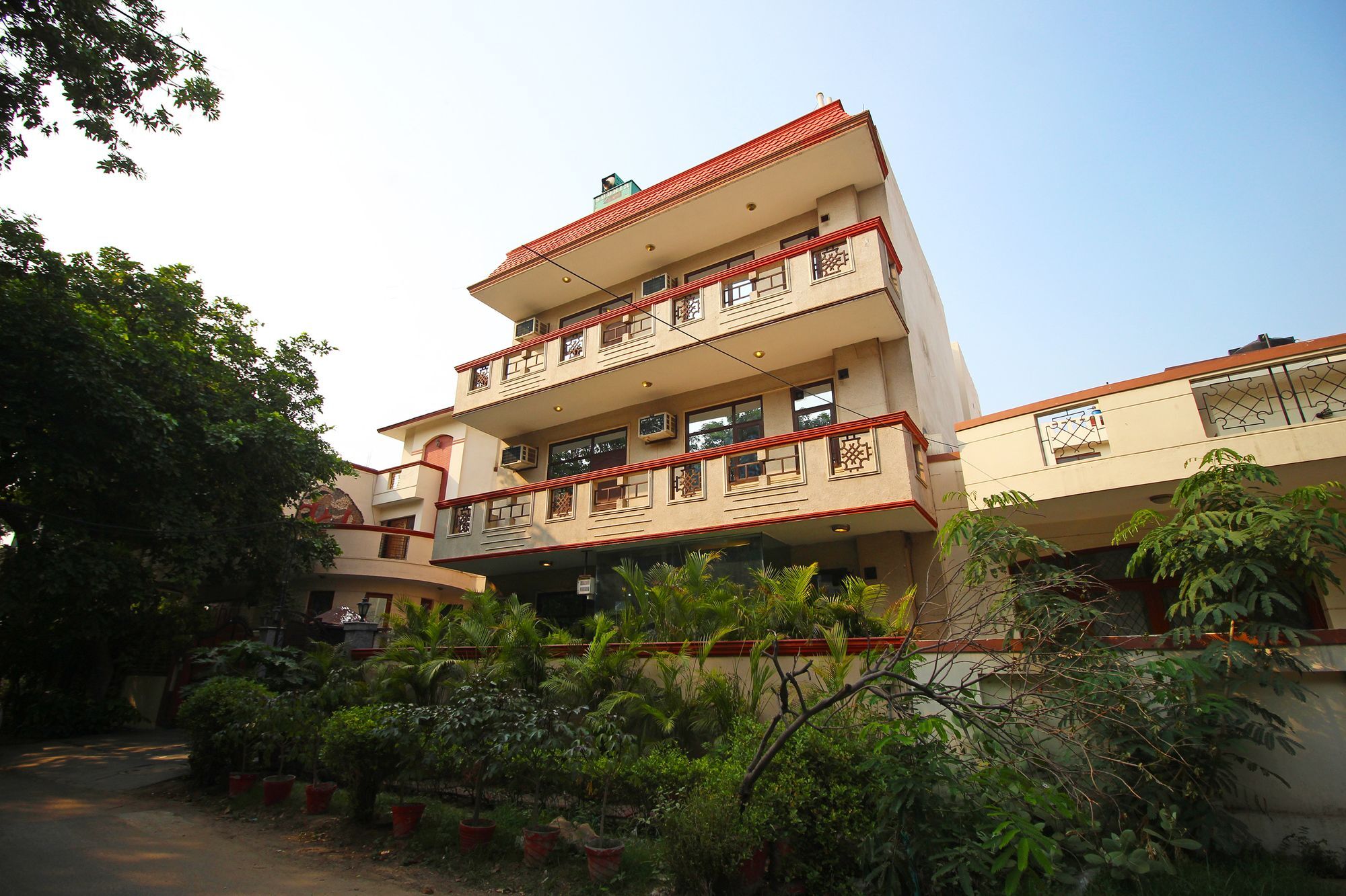 Oyo 6589 Shubhdeep Aashiyana Hotel Гургаон Екстериор снимка